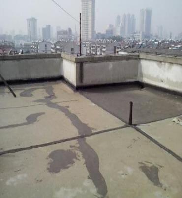 赤水漏水维修 楼顶漏水是什么原因，楼顶漏水维修方法是什么?